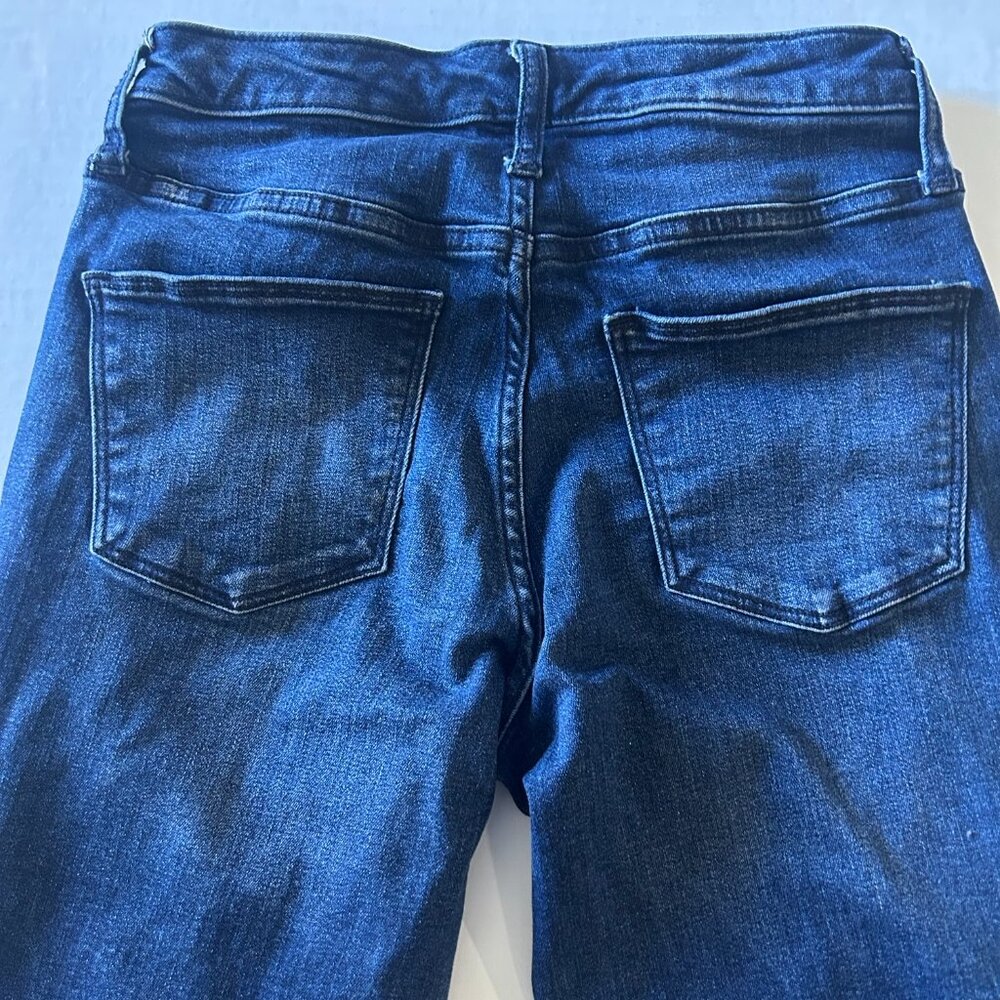 Universal Thread high rise skinny dark wash jeans, size 4/27 R